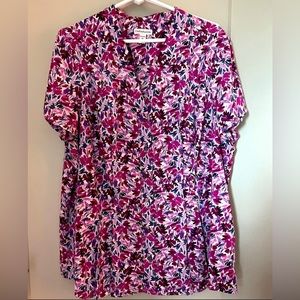 Cool Croft and Barrow Floral Short Sleeve Blouse in pinks Size 1X